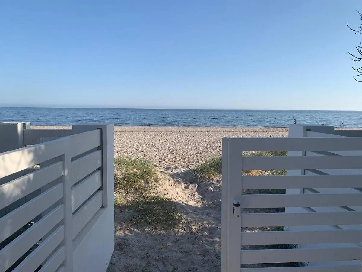B&B La Porta Sulla Spiaggia Quartu SantʼElena 0*,